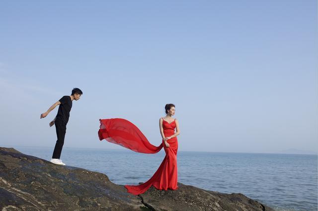 PS把海边拍摄的婚纱照调出高级感(1)