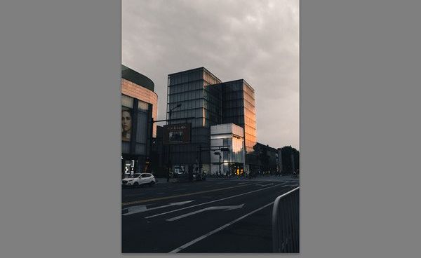 Photoshop结合LR制作质感冷色的城市照片(19)