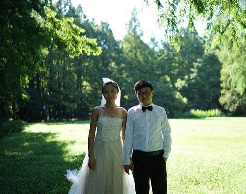 Photoshop调出夏季小清新风格的婚纱外景(1)